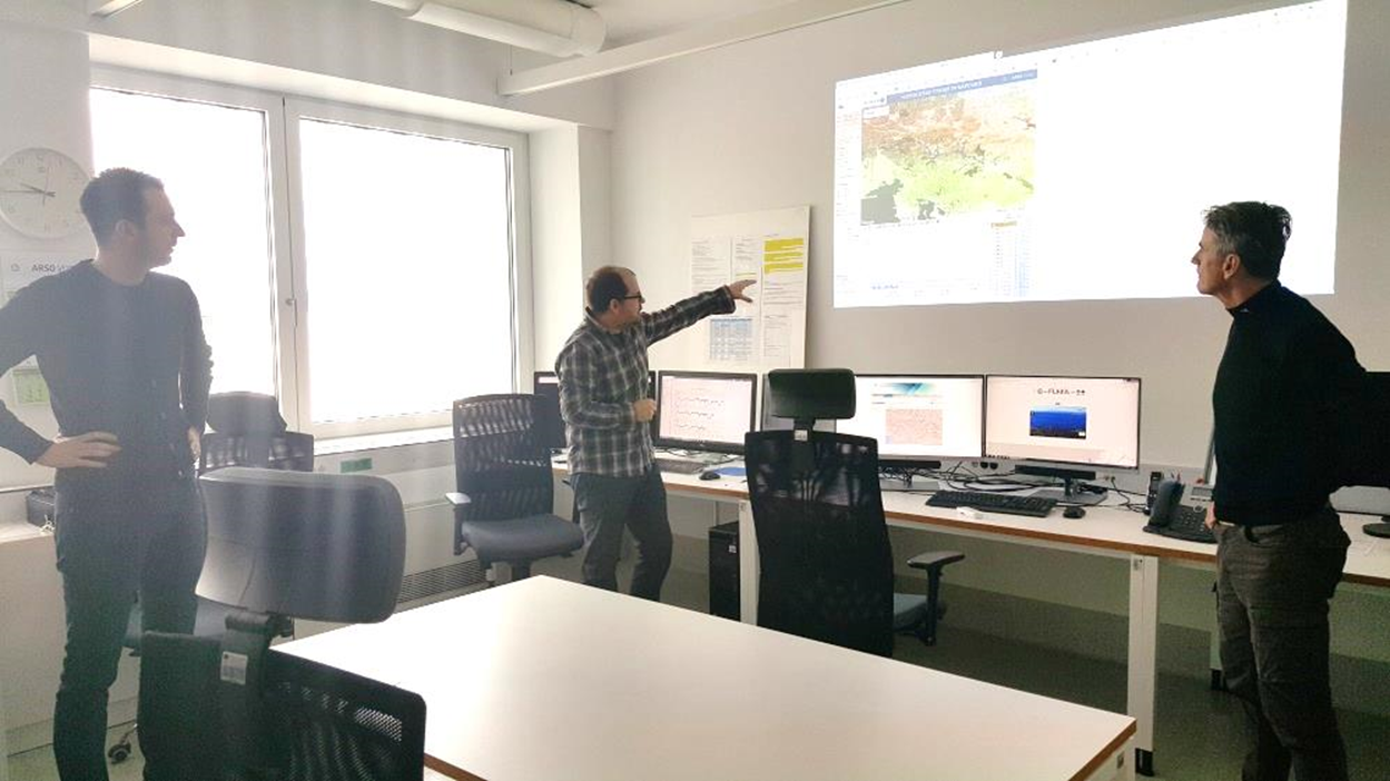 Figure 1: Introduction to Slovenia’s national hydrological forecasting system.