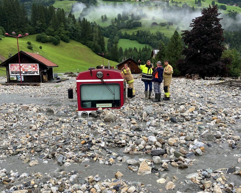 Krimml train station, tracks, and a train of the Pinzgauer local railway in Wald im Pinzgau were completely buried. Photo Wald Municipality