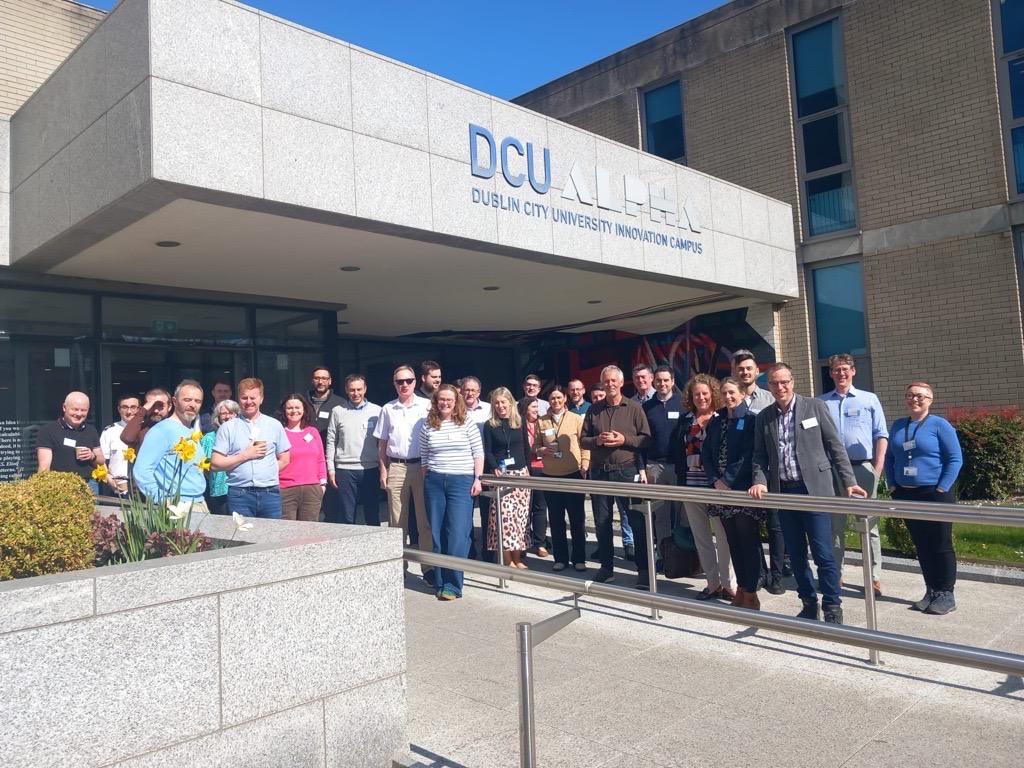 Conrad Brendel (CEMS DISS), Jasper Stam (CEMS DISS), Eric Sprokkereef (CEMS DISS) and Tim Sperzel (CEMS MDCC) with participants from Met Éireann