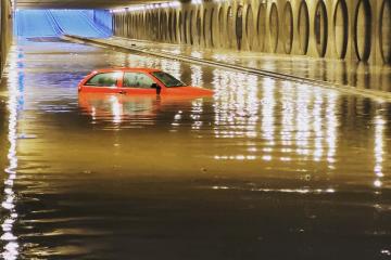 Flooded tunnel in Valencia, 03 May 2022. Credit: Policía Local Valencia